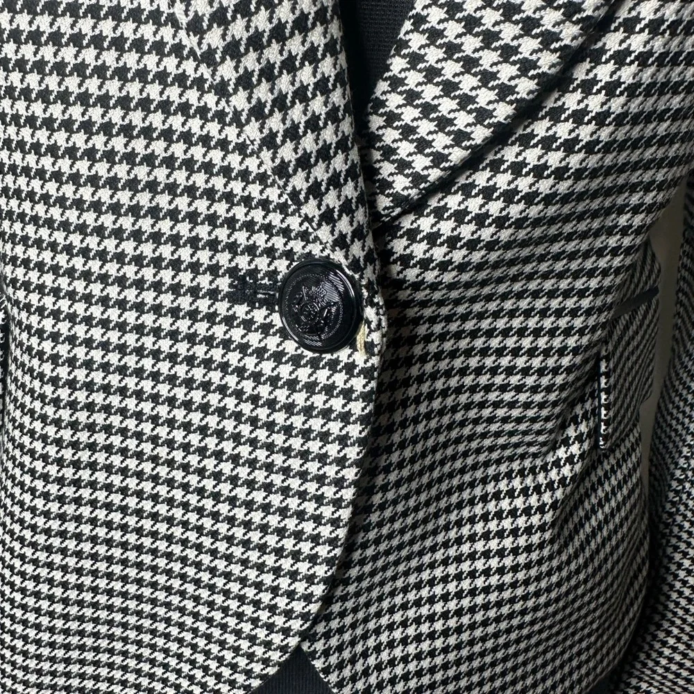 White House Black Market Houndstooth Blazer - Picture 2 of 4